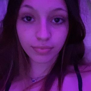 Meet your Posher, Chloe